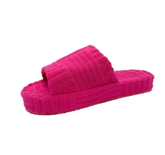 Bella Towelling Slide