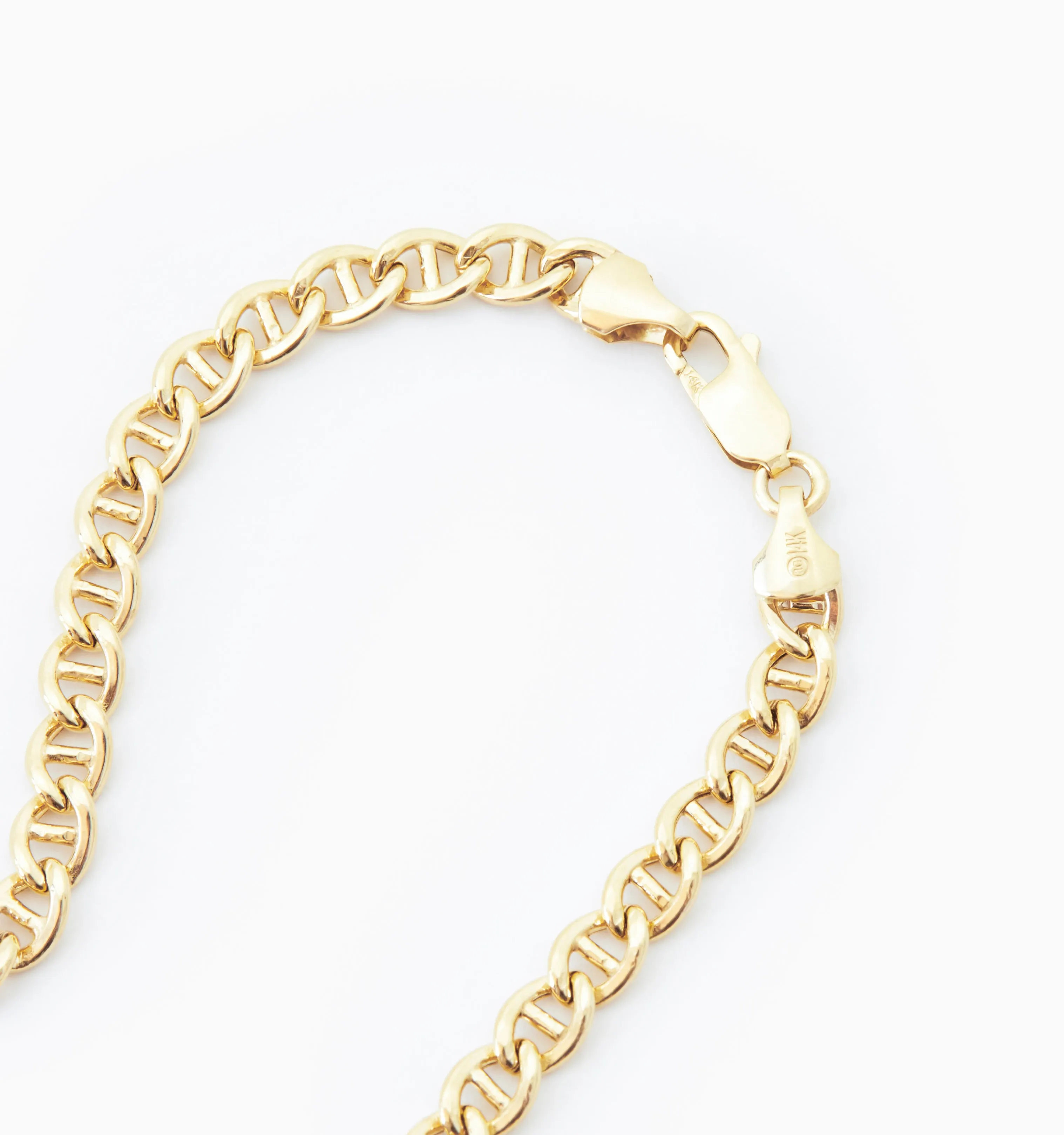 Large Marina Chain In 14K Solid Gold