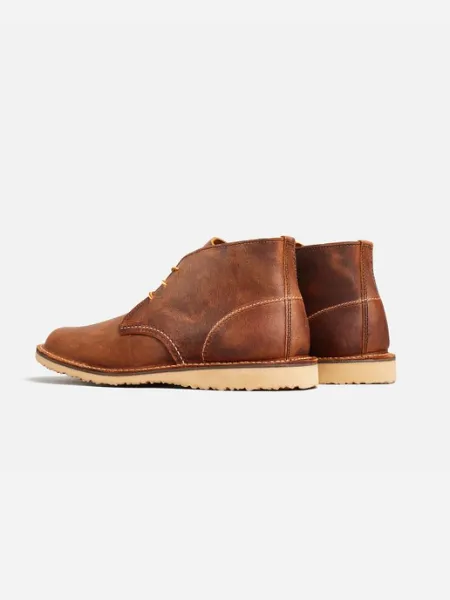 RED WING MEN'S CHUKKA WEEKENDER LEATHER BOOTS