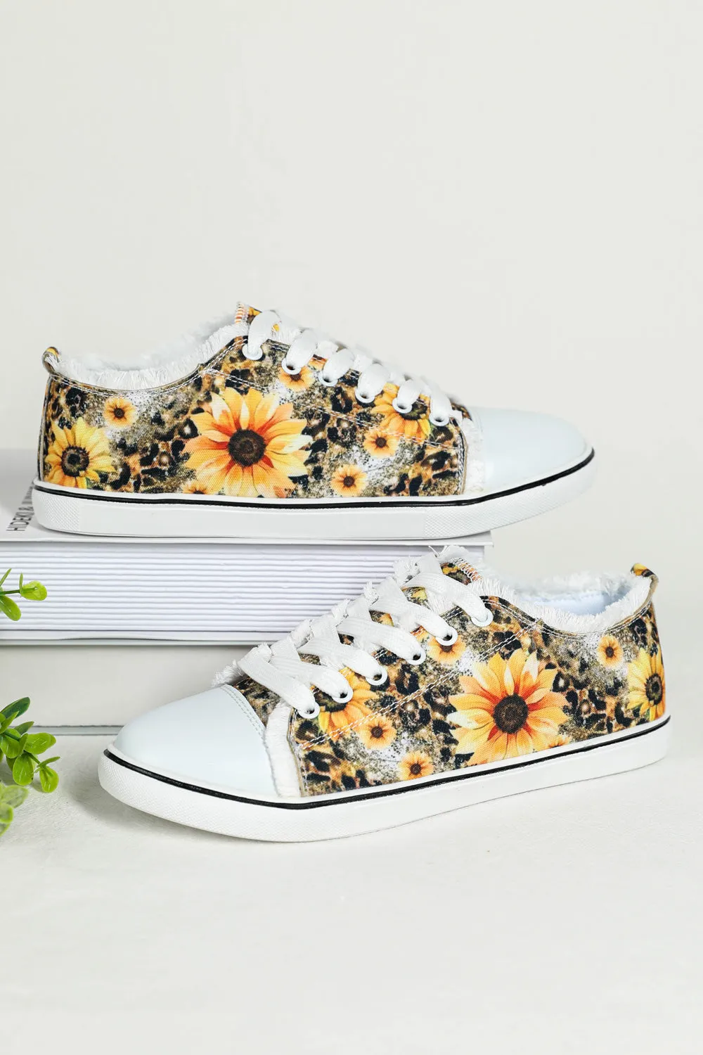 Women's Sunflower Print Slip On Canvas Shoes