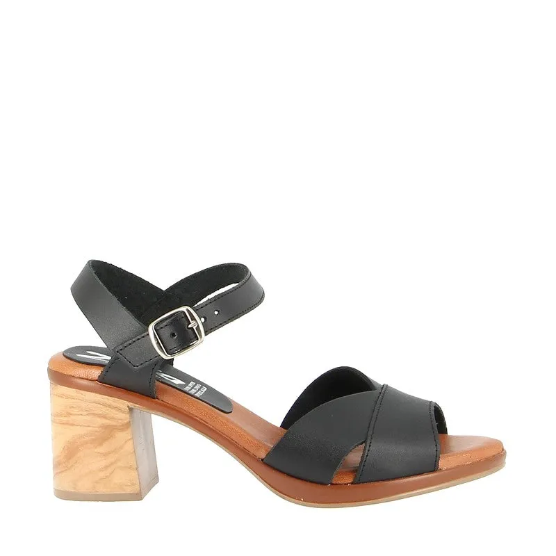 Zeta Beth Black Natural Heeled Sandal